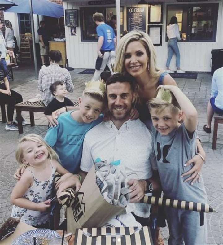 Alex Mackenzie Smith: Unveiling the Rising Star's Journey to Success