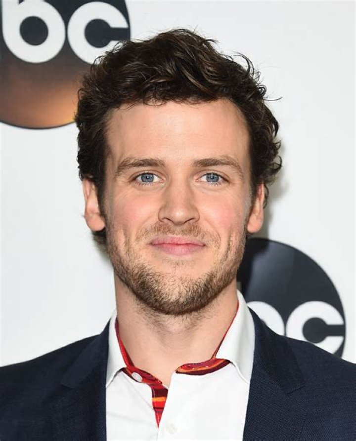 Jack Cutmore-Scott's Height: An In-Depth Look