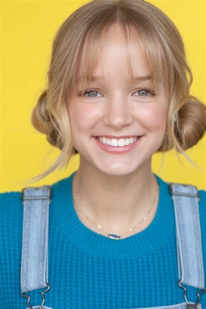 Kensleypope: The Rising Star Redefining the Entertainment Industry