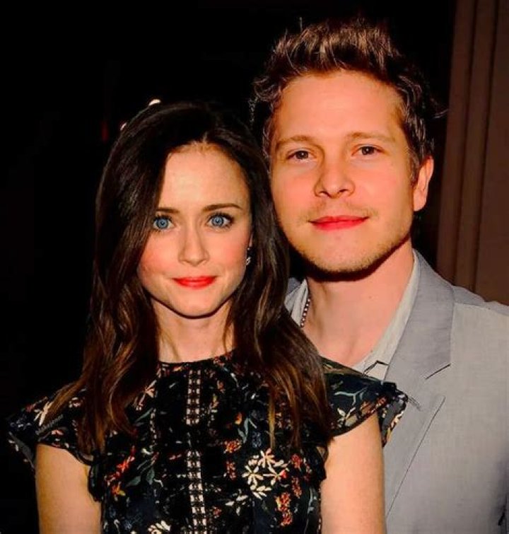 Matt Czuchry Dating History: A Detailed Exploration of His Love Life