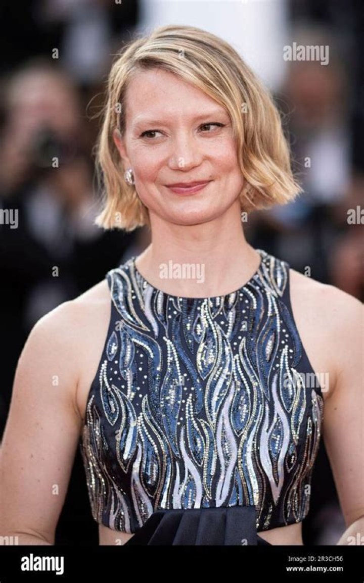 Mia Wasikowska: The Rising Star of Hollywood