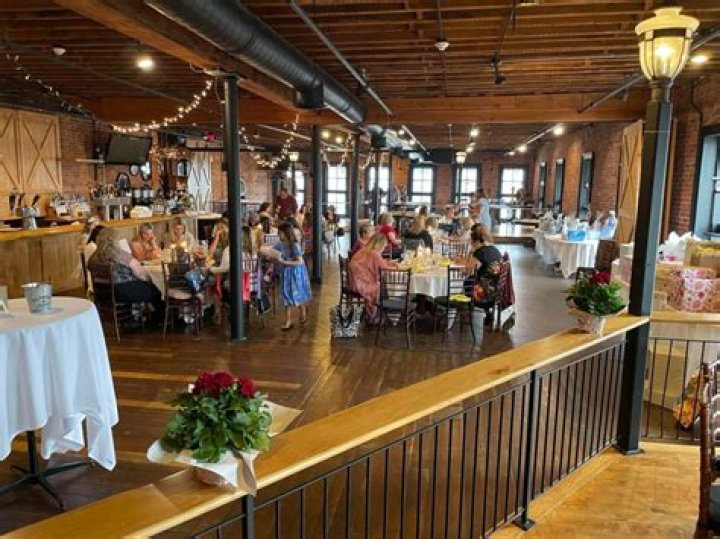 Pearl Street Grill: A Culinary Gem Offering an Unforgettable Dining Experience