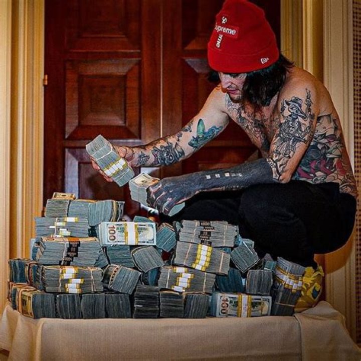 Unveiling Mase: Dissecting His Net Worth in 2025