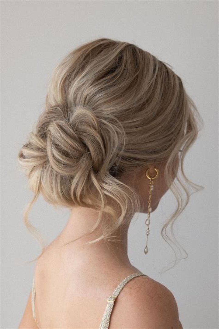 Wedding Updos for Dreads: Stylish and Elegant Hairstyles for Your Big Day